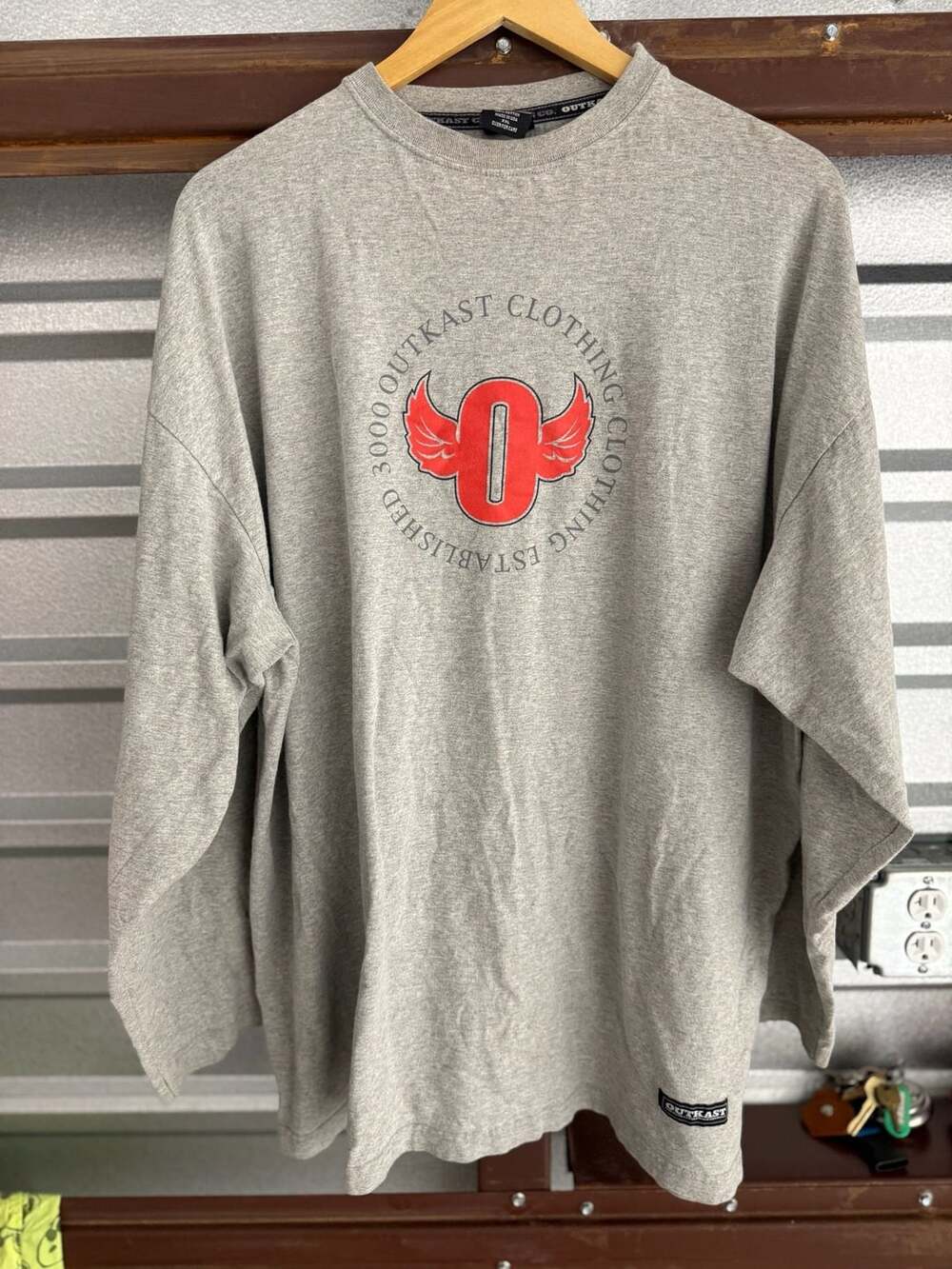 Vintage Outkast Trading Company tee. Size XL but...